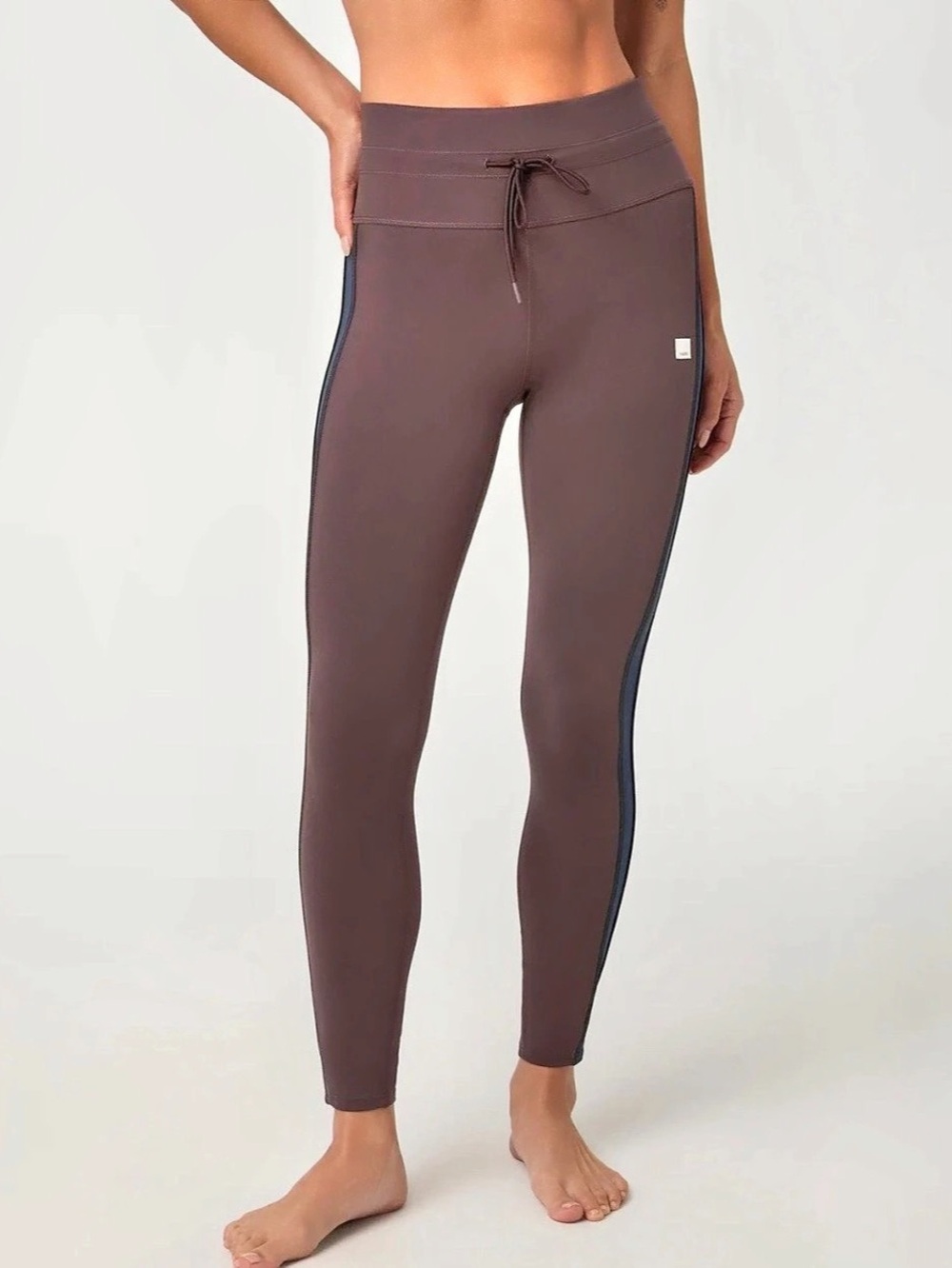 Vuori Daily Track Legging | Color: French Roast